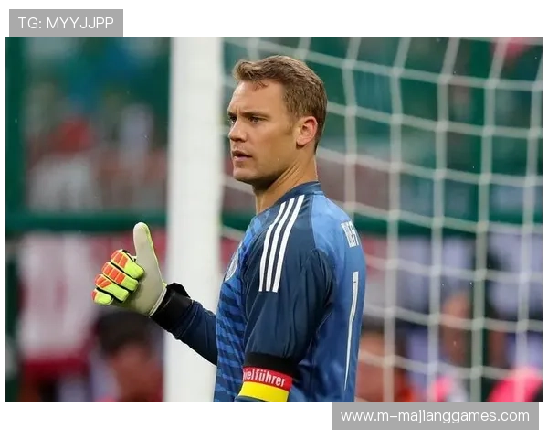 奥地利日本比赛现门神对决，波什多次关键扑救